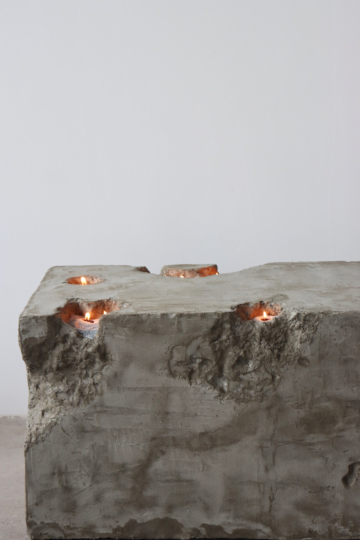 FAULTLINE - Candle Table