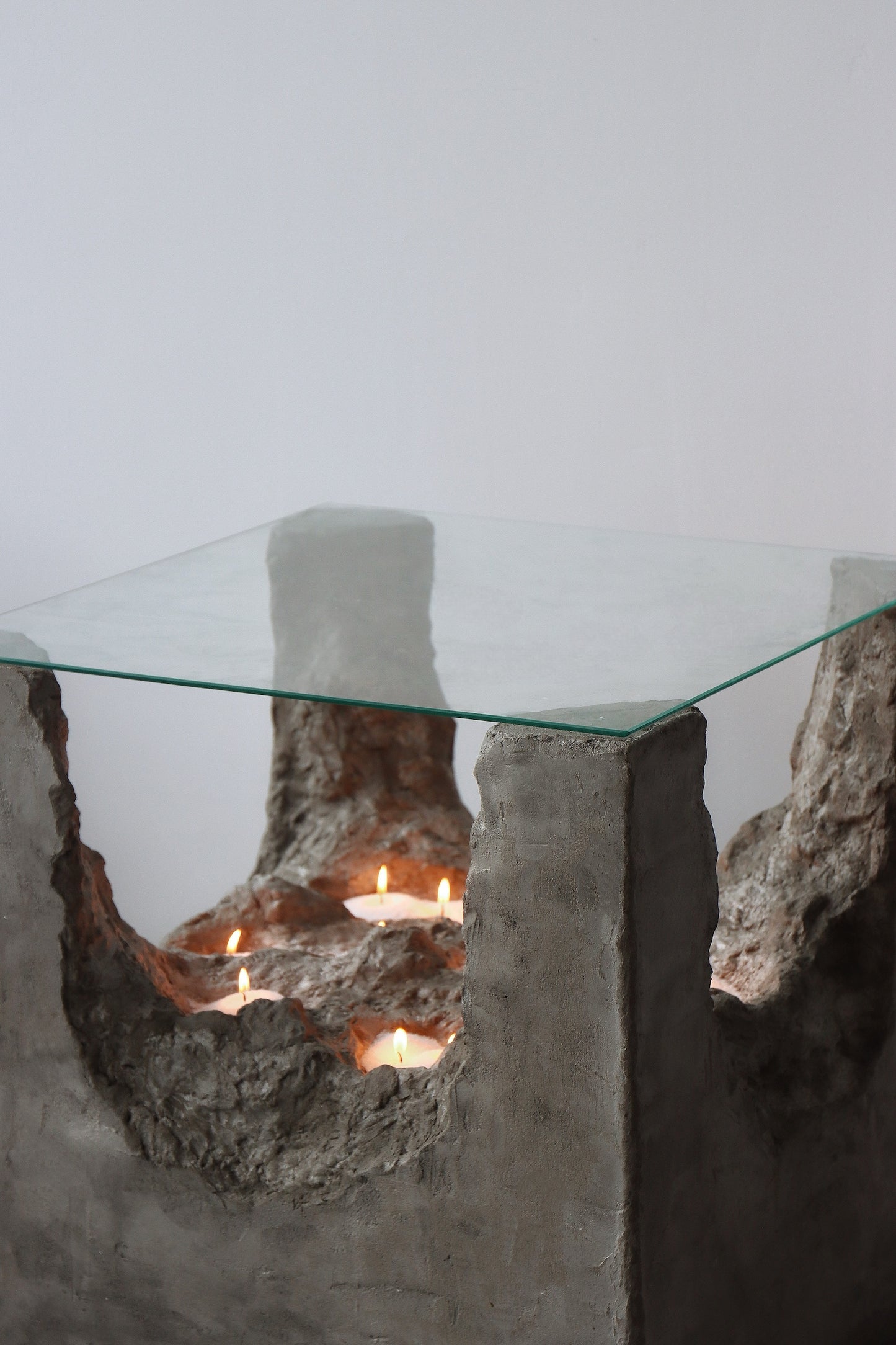 CHAMBER - Candle Table