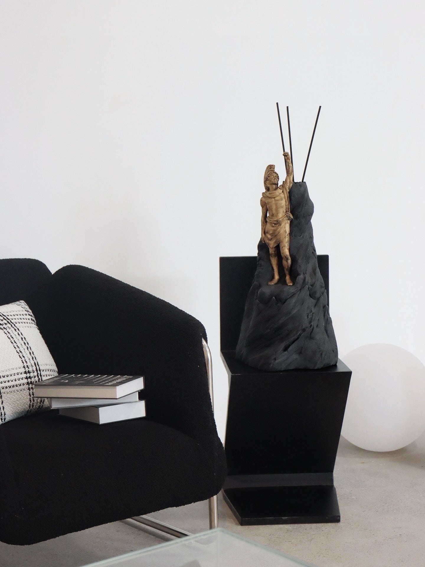AFTER TRIUMPH | Candleholder + Diffuser